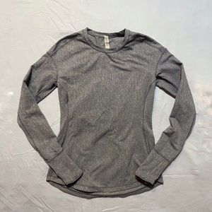 Lululemon gray long sleeve top - size 2